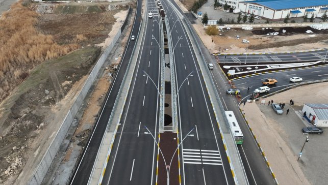Van Çevre Yolu'nun 28 kilometrelik iki etabı açılıyor