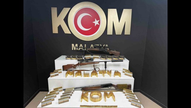 Malatya'da ruhsatsız silah operasyonu: 2 gözaltı
