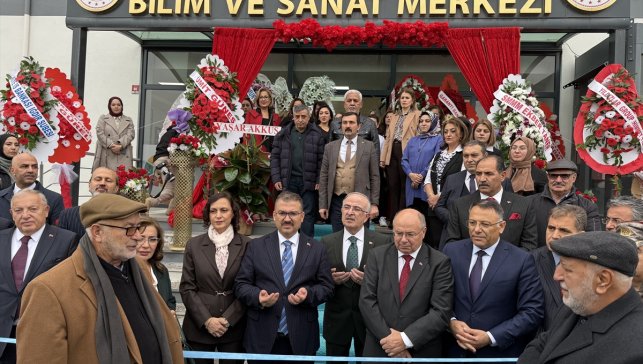 Iğdır'da iş insanının yaptırdığı bilim ve sanat merkezi hizmete açıldı