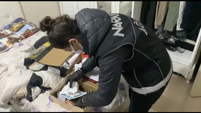 Ağrı'da eş zamanlı uyuşturucu operasyonunda 8 gözaltı