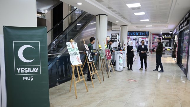 Muş'ta Yeşilay ekipleri "bağımsızlık seferberliği"yle bağımlılığı önlemeye çalışıyor