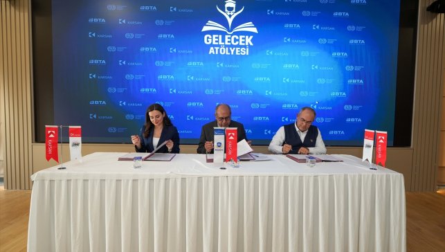 Karsan, ILO ve Borçelik işbirliğiyle meslek liselerindeki kız öğrencileri iş hayatına hazırlayacak