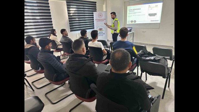 Muş'ta siber dolandırıcılığa karşı bilinçlendirme faaliyeti