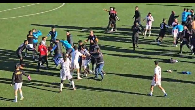 Elazığ'da amatör maçta kavga