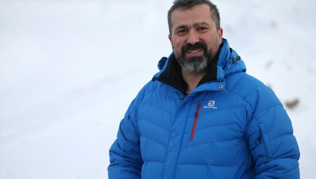 Kars'ta birçok bozayı kar yağışı sonrası kış uykusuna yattı