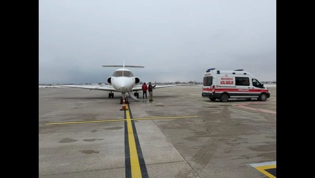 Yenidoğan bebek uçak ambulansla Konya'ya sevk edildi