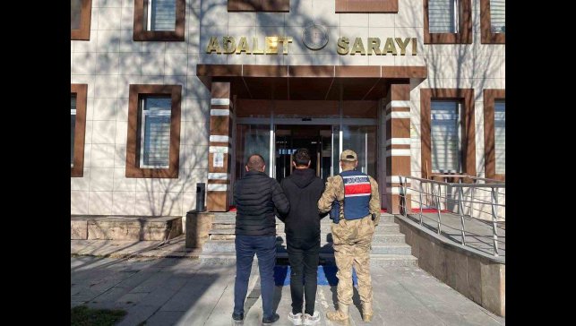 Malazgirt'te aranan şahıs jandarma tarafından yakalandı