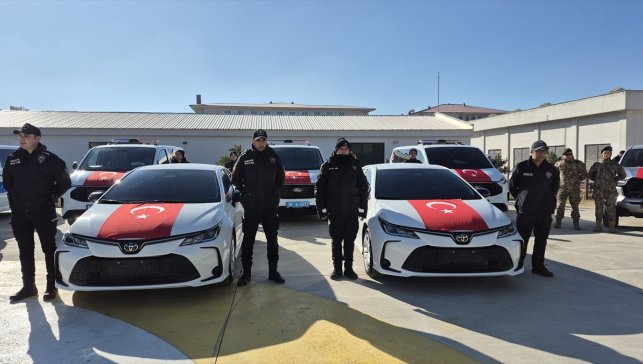 Van Emniyet Müdürlüğüne tahsis edilen araçlar törenle hizmete alındı