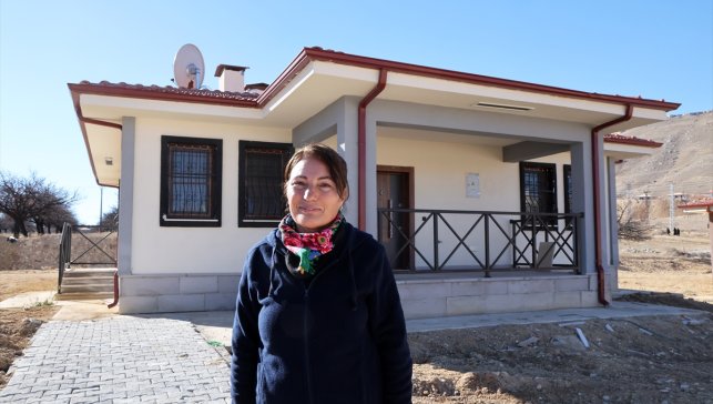 Malatya'da deprem konutlarına yerleşen afetzedeler devlete minnettar