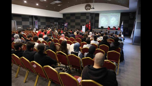 Elazığ'da gençler "Proje Yazma" eğitiminde buluştu