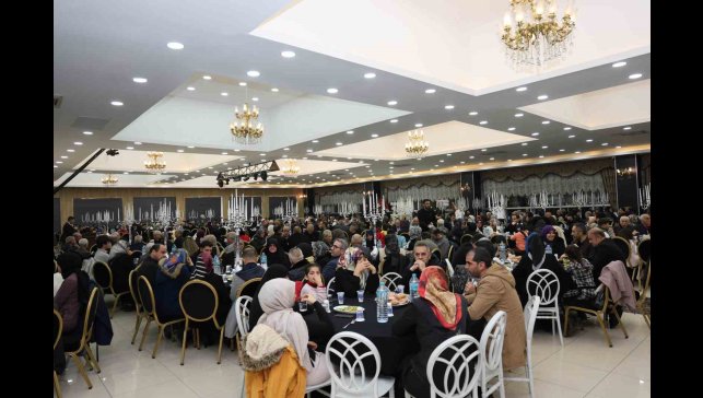 Şehit aileleri ve gaziler vefa buluşmasında bir araya geldi