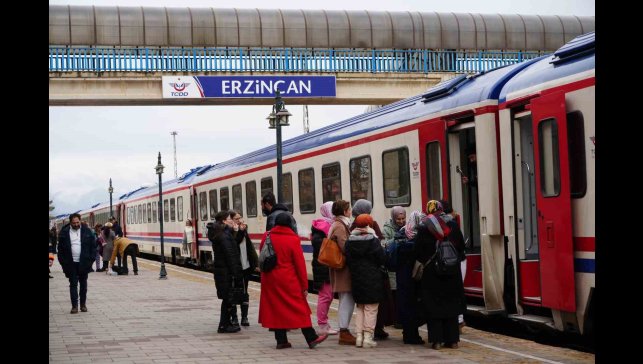 Turistik Doğu Ekspresi yarın sezonun ilk seferine çıkıyor