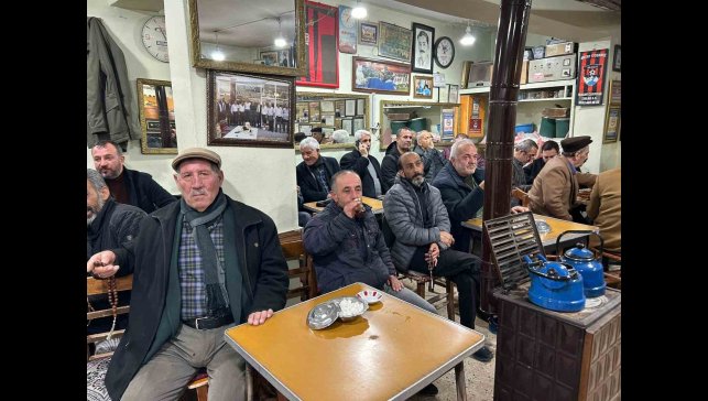 Van'da soba başında 83 yıllık çay geleneği