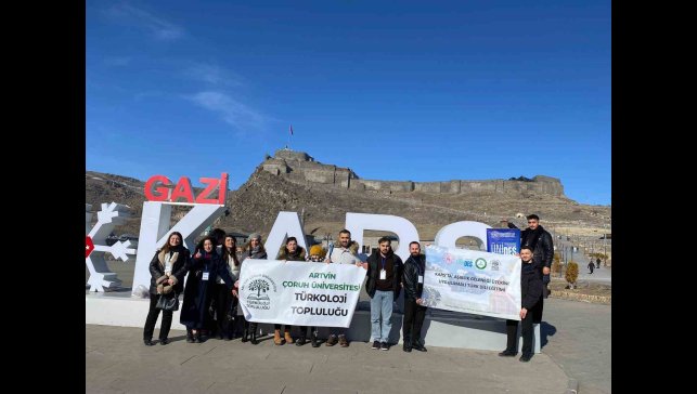 Kars'ta aşıklık geleneği masaya yatırıldı