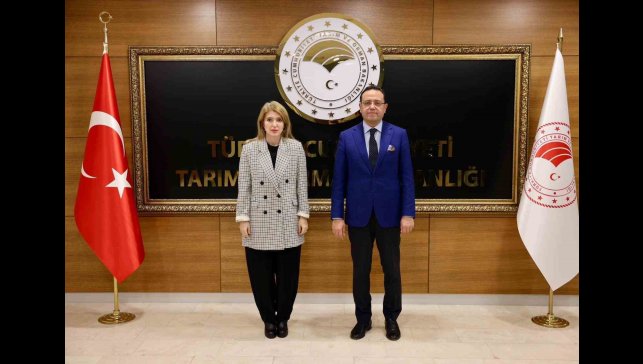 Bakan Yardımcısı Gizligider ile görüşen Ölmeztoprak, üreticinin taleplerini iletti