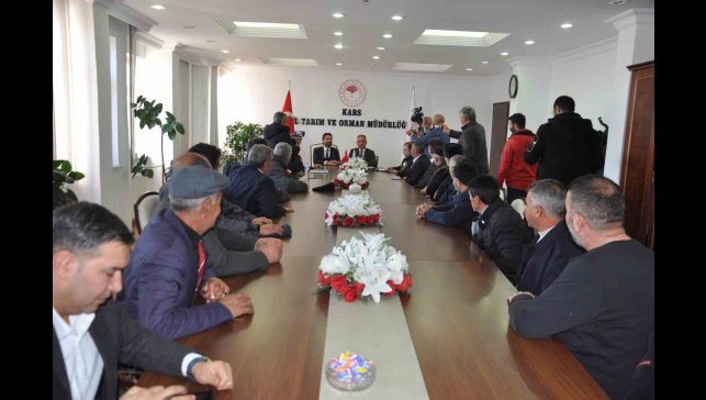 Kars Damızlık Sığır Yetiştiricileri Birliği'ne birinci derece tarımsal örgüt belgesi