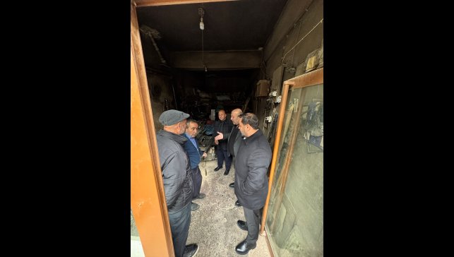 Bitlis'te, MHP'nin "Hayırlı Günler Komşum, Derdin Derdimizdir" programı devam ediyor