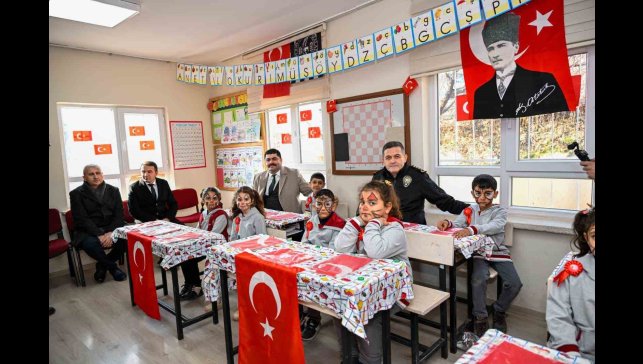 Malatya Emniyeti minik kalplere dokundu