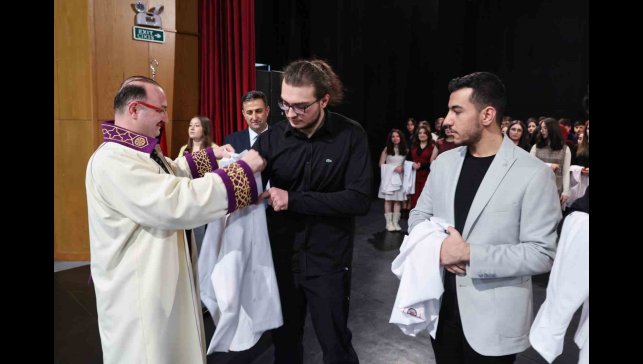 Atatürk Üniversitesi Tıp Fakültesinde beyaz önlük heyecanı