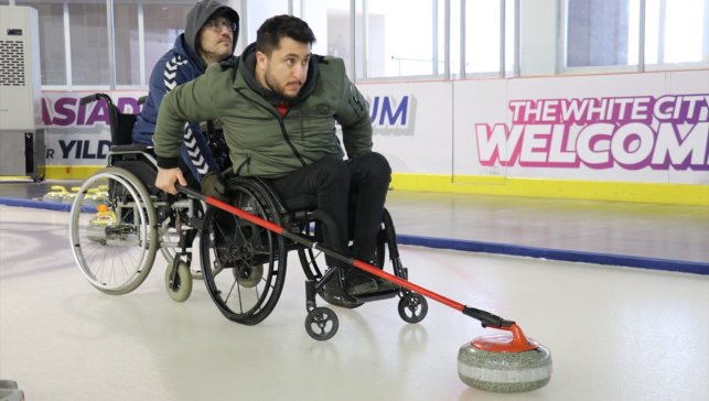 Sporla hayata tutunan engelli genç devlet desteğiyle iş hayalini gerçekleştirdi