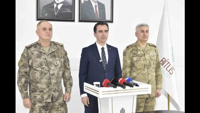 Vali Karakaya, 2025 yılında Bitlis'te yaşanan asayiş olaylarını değerlendirildi