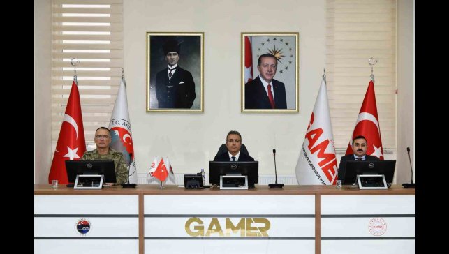 Ardahan'da güvenlik ve asayiş koordinasyon toplantısı yapıldı