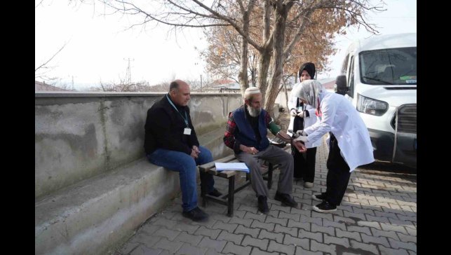 Muş'ta köy köy mobil sağlık taraması