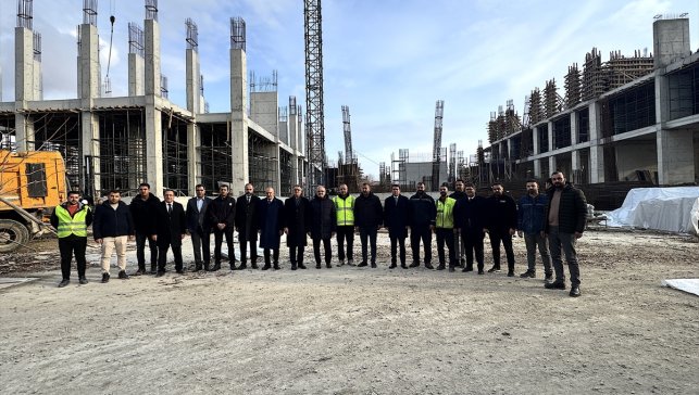 İçişleri Bakan Yardımcısı Karaloğlu, Van'da incelemelerde bulundu