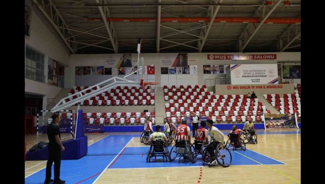 Muş BESK, sahasında Samsun BESK'e mağlup oldu