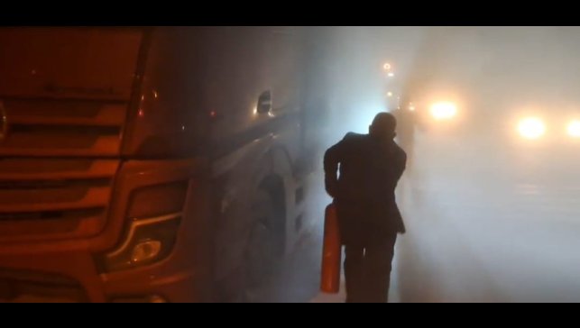 Malatya'da seyir halindeki tır alev aldı