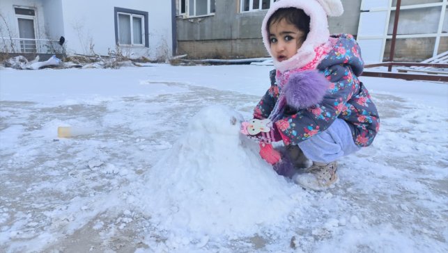 Doğanşehir'de kar etkili oldu