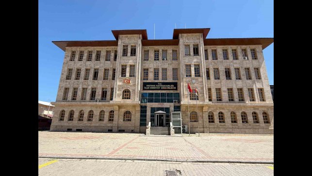 Patnos'ta yeni yıl kutlamaları için güvenlik önlemleri artırıldı