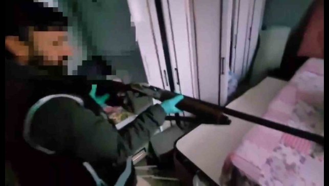 Ağrı'da yasa dışı silah ticareti operasyonu: 2 tutuklama