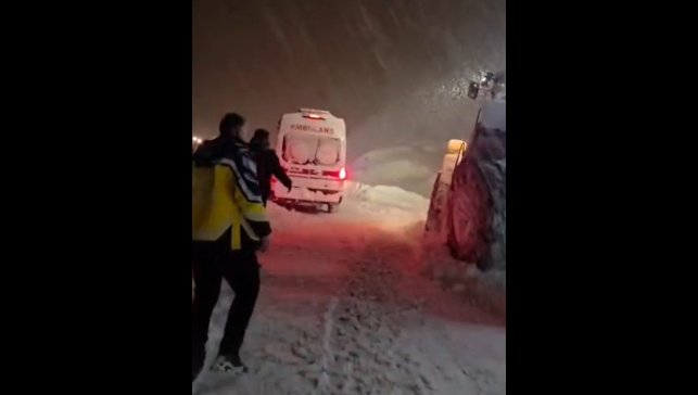 Hakkari'de hasta kurtarma operasyonu