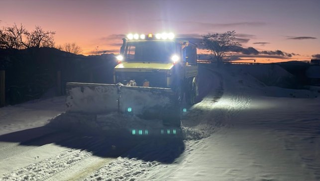 Elazığ'da kardan kapanan 88 köy yolu ulaşıma açıldı