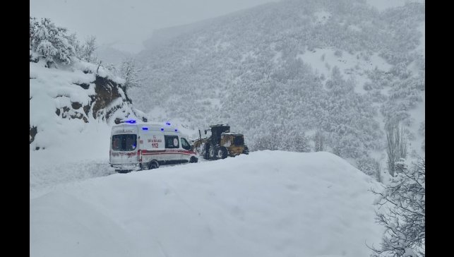 Kar esareti özel idare ekiplerinin çalışmasıyla sona erdi