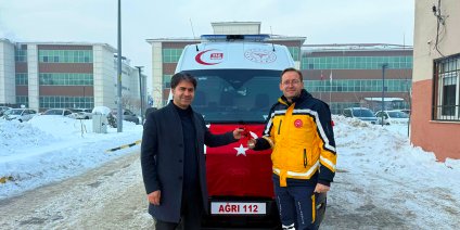 Ağrı’da acil sağlık hizmetlerine güç: 9’uncu tam donanımlı ambulans teslim edildi