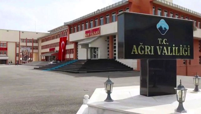 Ağrı Valiliği duyurdu: Toplantı ve gösteri yürüyüşleri için kullanılacak alanlar netleşti