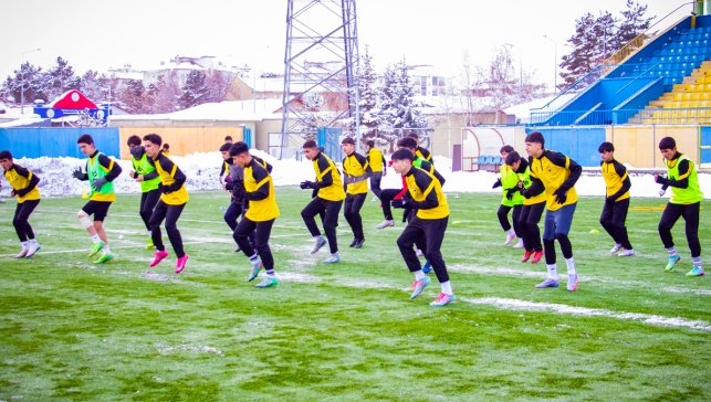 Kar engel oldu, misafirperverlik kazandı: Ağrı 1970 Spor’dan 12 Bingölspor’a teşekkür