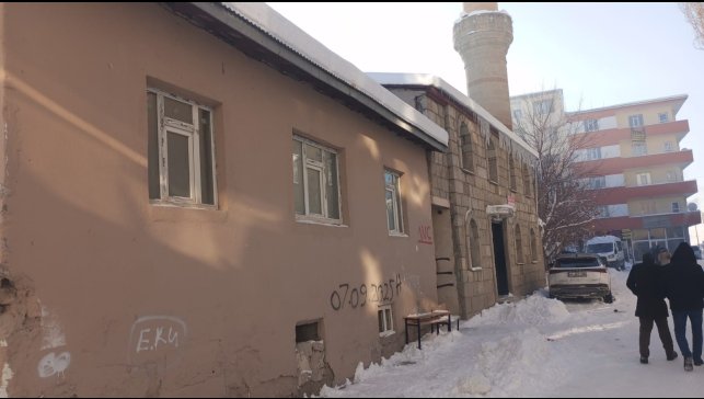 Diyadin merkez camii abdesthanesi bakımsızlığı ile tepki çekiyor