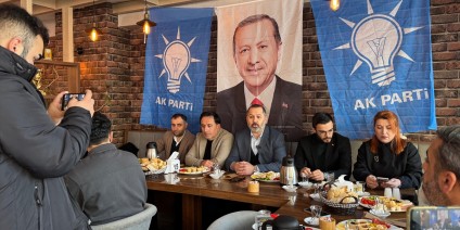 AK Parti Ardahan İl Başkanı Aydın, gazetecilerle buluştu