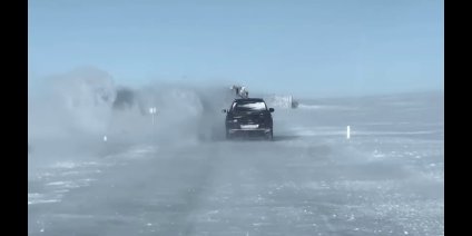 Karayazı'da kurdo fırtınası etkili oldu