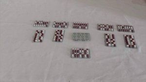 Van'da bir araçta 153 sentetik hap ele geçirildi