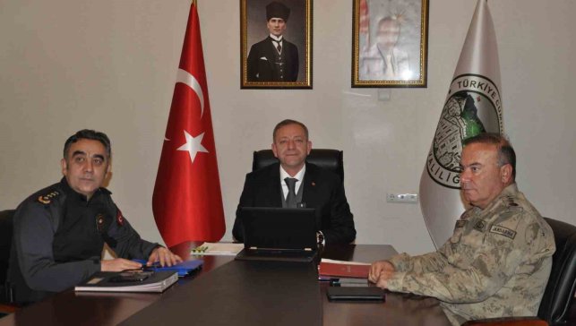 Kars'ta Aralık ayı asayiş ve güvenlik toplantısı yapıldı