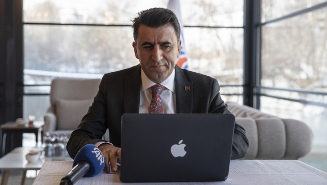 Tunceli Valisi Aygöl, AA'nın Yılın Kareleri oylamasına katıldı