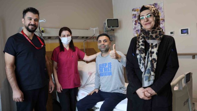 Elazığ'da 45 yaşındaki hasta 50 dakikalık kalp masajıyla hayata döndürüldü