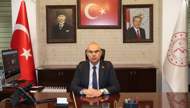 Ağrı Valisi Koç, AA'nın Yılın Kareleri oylamasına katıldı