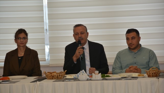 Bitlis Eren Üniversitesi Rektörü Elmastaş basın mensuplarıyla buluştu