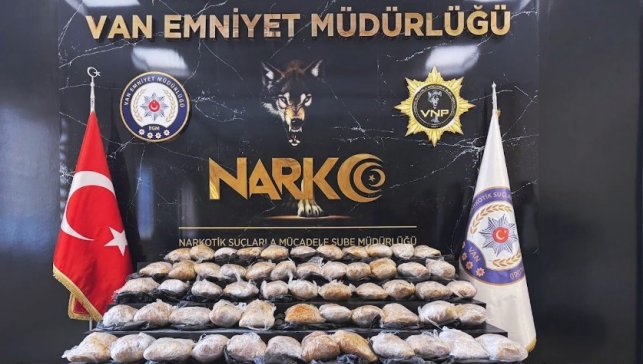 Van'da 39 kilo 340 gram skunk maddesi ele geçirildi