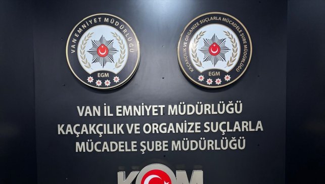 Van'da kaçakçılık operasyonlarında 23 şüpheli hakkında işlem yapıldı
